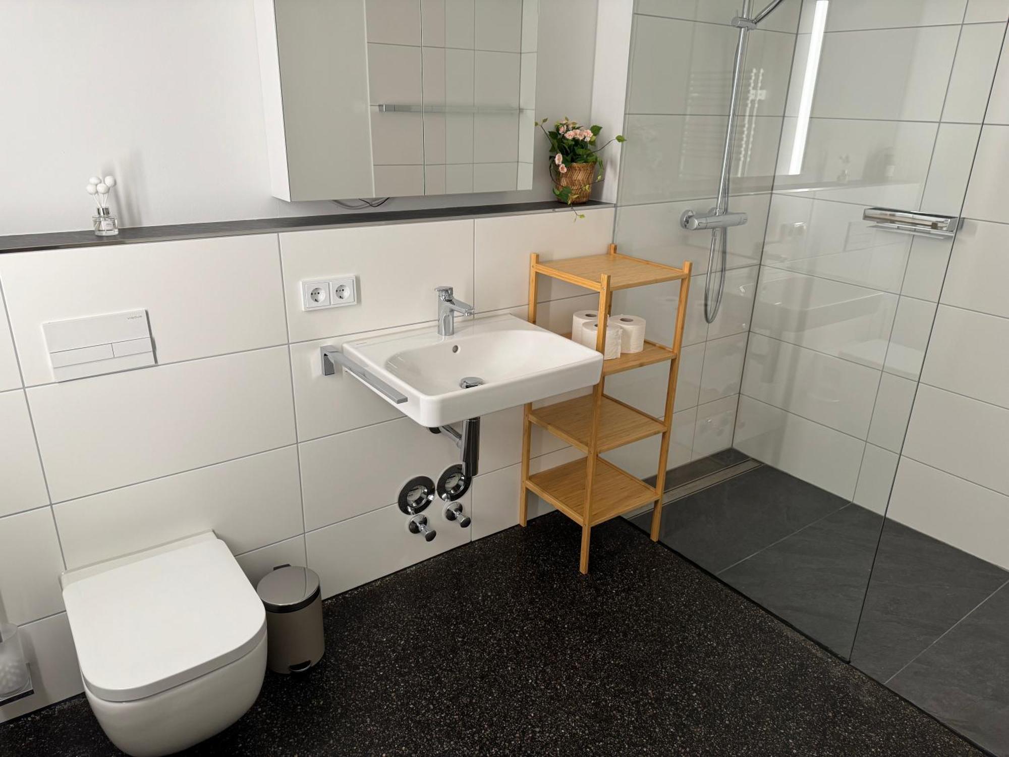 Isaak Apartment Stadtperle 발드슈트티엔겐 외부 사진